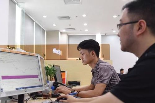Cổ phiếu ngành nước ngó lơ 'bữa tiệc' chứng khoán