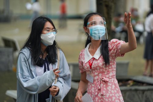 Người dân TP.HCM cần làm gì khi áp dụng Chỉ thị 16?