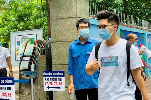 9 thí sinh vi phạm quy chế trong ngày thi tốt nghiệp THPT đầu tiên