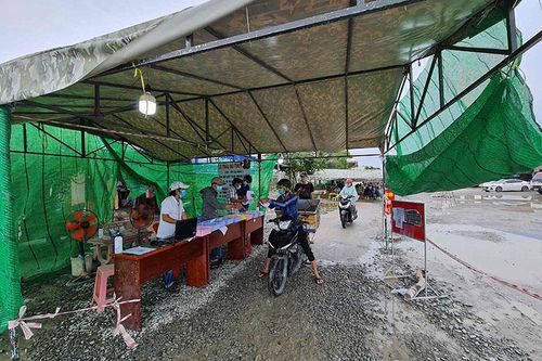 Cà Mau: Các trường hợp vào tỉnh phải có xét nghiệm âm tính