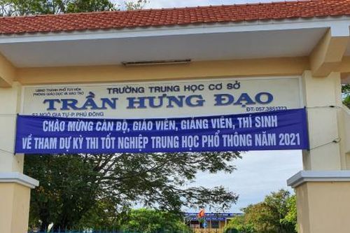 Phú Yên dừng khẩn cấp 2 điểm thi vì nghi thí sinh mắc COVID - 19