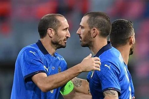 HLV Mourinho: Bonucci và Chiellini nên làm giáo sư Harvard về nghệ thuật phòng ngự