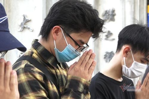 Bia Hạ mã và tâm lý 'thà cúng nhầm còn hơn bỏ sót'