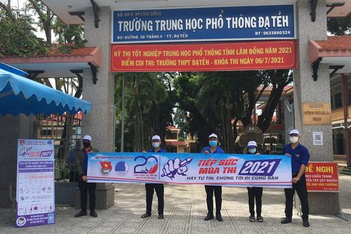Đồng hành cùng các sĩ tử trong mùa thi