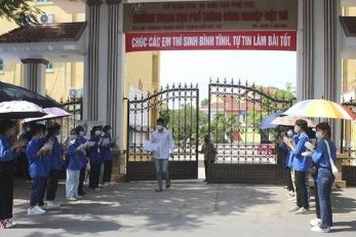 Đề thi môn Ngữ văn vừa sức với thí sinh