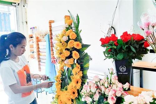 Cô gái trẻ ở Lao Bảo khởi nghiệp thành công giữa mùa dịch