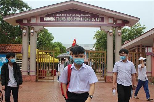 99,52% thí sinh làm bài thi tốt nghiệp môn Ngữ văn