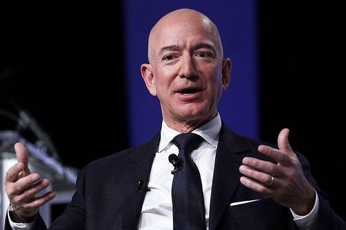 Tài sản của Jeff Bezos lập kỷ lục cao chưa từng thấy