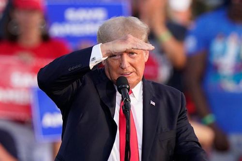 Ông Donald Trump đệ đơn kiện Facebook, Twitter và Alphabet