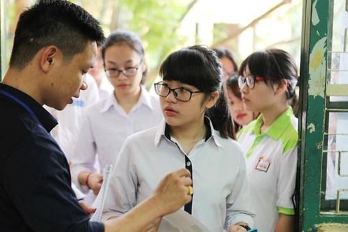 Thi THPT môn Vật lý: Đề thi thật khó hơn so với đề minh họa
