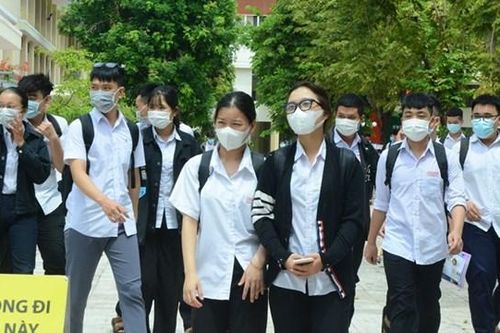 Quảng Nam, Quảng Ngãi: Đề thi các môn tổ hợp có tính phân loại thí sinh