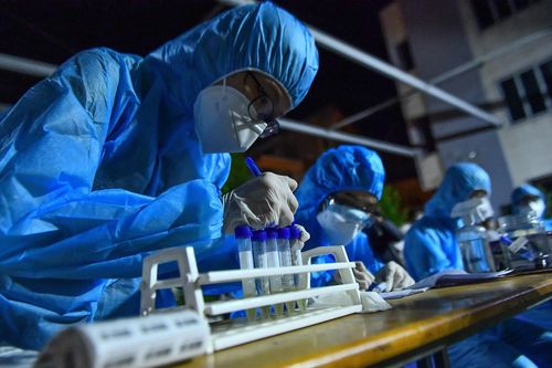 Khó khăn khi xét nghiệm sàng lọc Covid-19 cho hàng triệu người
