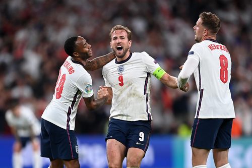 Nhìn lại chiến thắng lịch sử đưa Anh vào chung kết EURO 2020