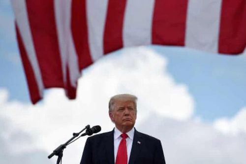 Ông Trump kiện Facebook, Twitter và Google