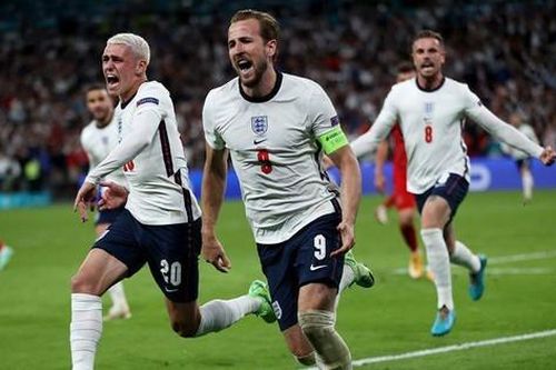 Thắng nhọc, tuyển Anh áp sát ngôi vương EURO 2020