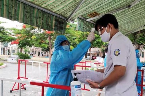 Thi tốt nghiệp THPT: Dừng một số điểm thi vì F0