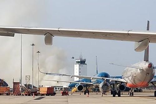 Hàng không hạn chế bay, đường sắt dừng đón khách đi, đến TPHCM