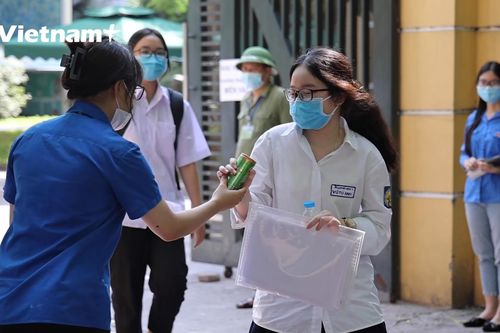 Lực lượng hỗ trợ căng mình giúp sỹ tử thi Tốt nghiệp THPT thuận lợi