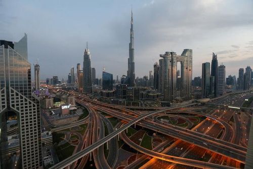 Nổ lớn làm rung chuyển thành phố Dubai, UAE