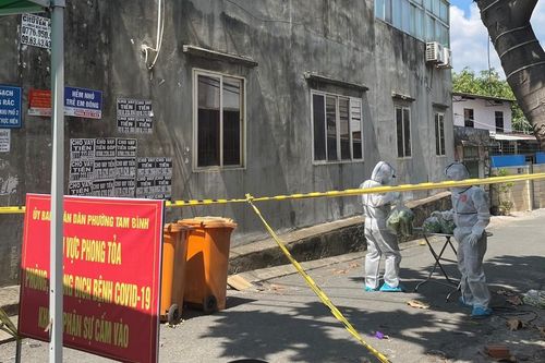 Thành phố Thủ Đức: Những chiến binh nơi tuyến đầu chống dịch