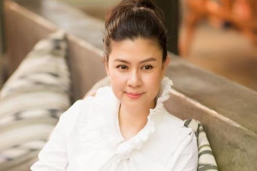 Nghệ sĩ xoay xở khi TP.HCM dừng bán đồ ăn mang về