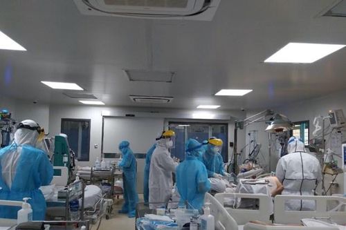 TP.HCM chuẩn bị thêm 1.000 giường hồi sức cho ca Covid-19 nguy kịch