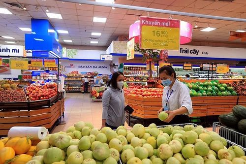 Hàng hóa thiếu yếu cung ứng cho TPHCM liên tục được bổ sung