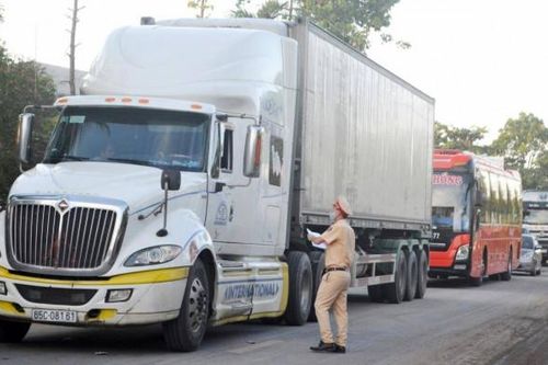 Bộ GTVT: Đề nghị các chốt kiểm soát liên ngành 'kiểm tra nhanh, lưu thông ngay'