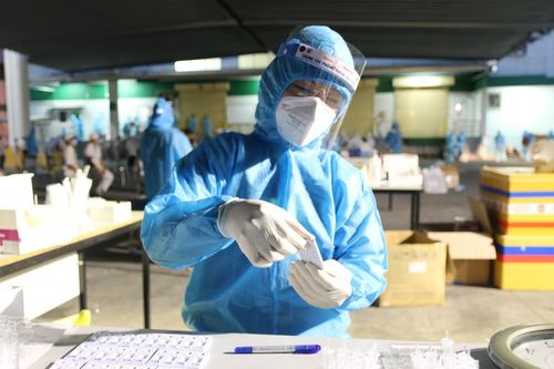 Sáng 9/7: 'Điểm nóng' TP Hồ Chí Minh thêm 350 ca nhiễm Covid-19