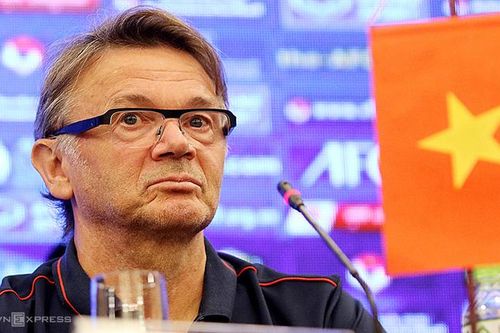 'Phù thủy trắng' Troussier khuyên Việt Nam nên học hỏi Đan Mạch tại EURO 2020