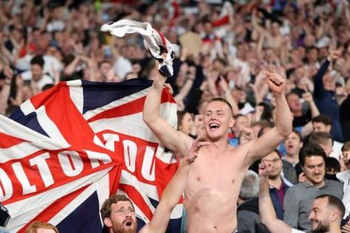 54.000 bảng cho tấm vé chung kết EURO 2020 giữa tuyển Anh và Italia