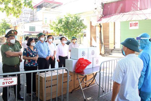 Tăng cường truy vết các trường hợp tiếp xúc với ca mắc COVID-19