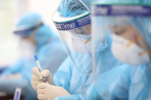 Hà Nội: Tiếp tục thêm 2 ca dương tính với SARS-CoV-2 là bảo vệ khu công nghiệp Bắc Thăng Long