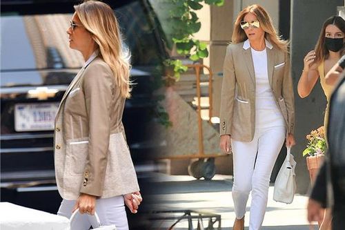 Melania Trump hiếm hoi lộ diện hậu rời nhà trắng: Vẫn mặc sang chảnh, tay không rời túi 600 triệu