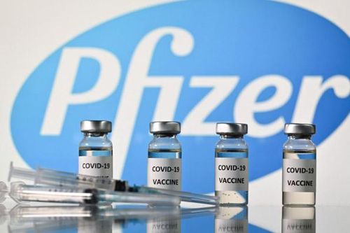 Những ai nên và không nên tiêm vắc xin Covid-19 Pfizer/BioNtech?