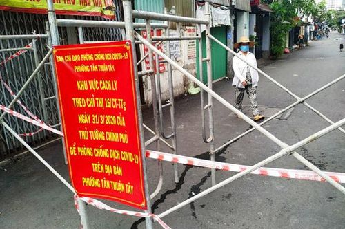 Thành phố Hồ Chí Minh gỡ vướng cho nhu cầu mua đồ ăn sẵn của người dân