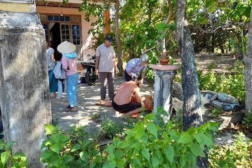 Khám nghiệm tử thi vụ 'hiệu trưởng bị đâm tử vong' ở Quảng Nam