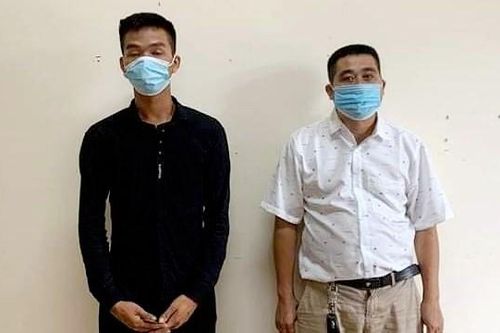 Khởi tố 2 đối tượng dùng cuốc đánh trọng thương phóng viên