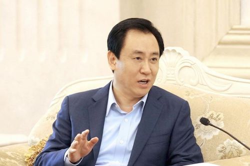Trung Quốc lo ngại khi đế chế bất động sản Evergrande mắc nợ kỷ lục
