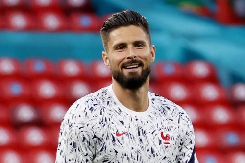 Giroud sắp có bến đỗ mới
