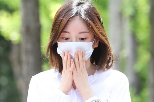 Hwang Hana bị kết án 2 năm tù giam
