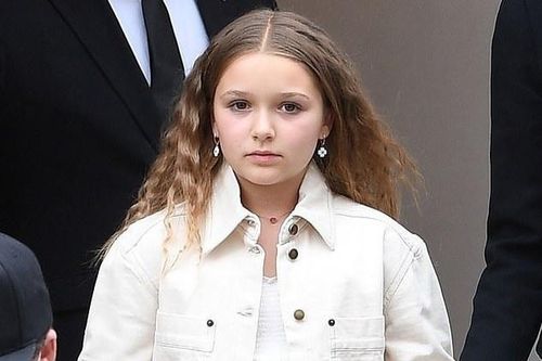 Harper Beckham tròn 10 tuổi