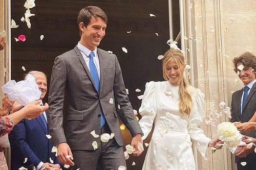 Chuyện tình của thiếu gia đế chế Louis Vuitton và vợ doanh nhân