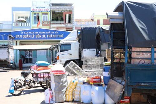 Thành phố Tuy Hòa dừng hoạt động vận chuyển hàng hóa tại bến xe nội tỉnh