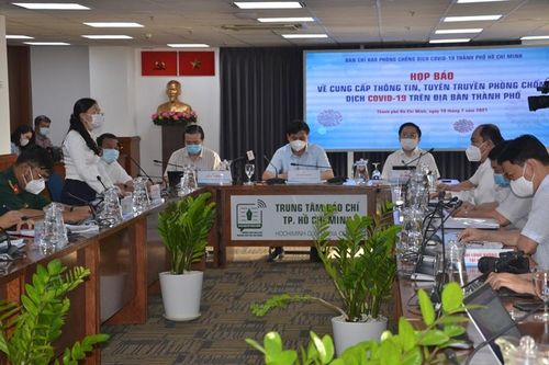 TP Hồ Chí Minh xử phạt 203 trường hợp trong 2 ngày thực hiện Chỉ thị 16