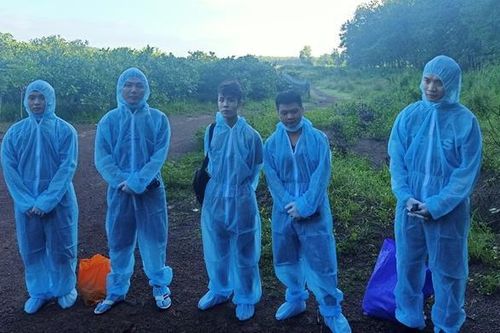 Bắt giữ 5 đối tượng nhập cảnh trái phép qua biên giới tỉnh Bình Phước