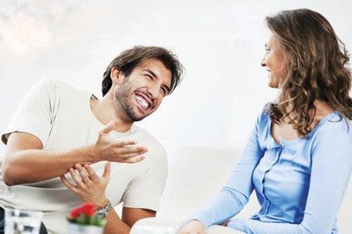 Đã ngoại tình, vợ trẻ còn nhẫn tâm làm điều này với chồng khiến ai biết cũng phẫn nộ