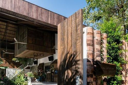 Độc đáo với thiết kế mới lạ của nhà gỗ cấp 4 gác lửng không cửa