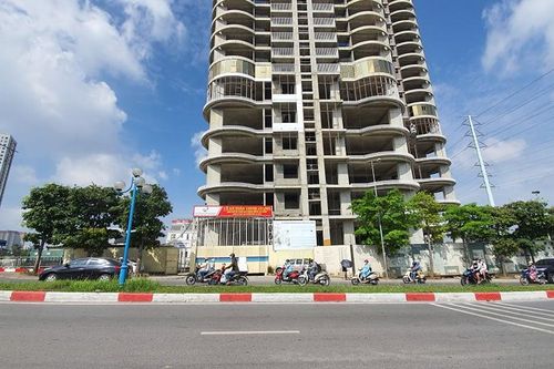 Bất động sản đang bị đẩy giá