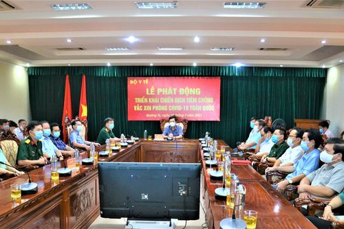 Phát động Chiến dịch tiêm chủng vắc xin phòng COVID-19 toàn quốc